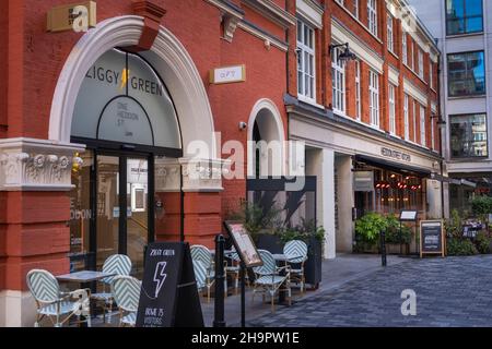 UK, England, London, Heddon Street, Ziggy Green and Gordon Ramsay restaurants at location of Ziggy Stardust album cover photograph Stock Photo