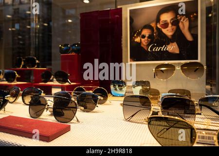 Cartier best sale eyewear sale