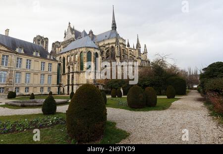 Cathedral of Notre Dame, Reims . One of the most stunning masterpieces of 13th century Gothic art. Stock Photo