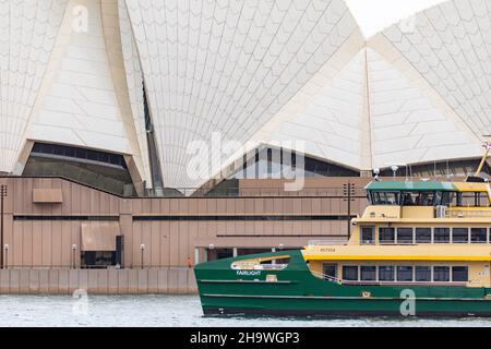 Sydney ferry MV Fairlight an emerald class ferry brought into service in 2021 to serve the F1 manly to circular quay route, passes Sydney opera House Stock Photo