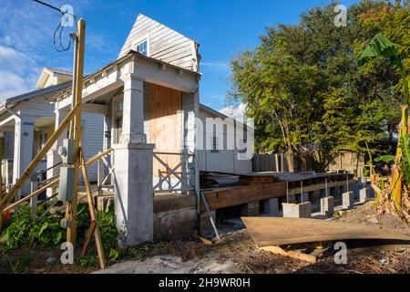 NEW ORLEANS, LA, USA - DECEMBER 5, 2021: House under construction in Uptown Neighborhood using old facade Stock Photo