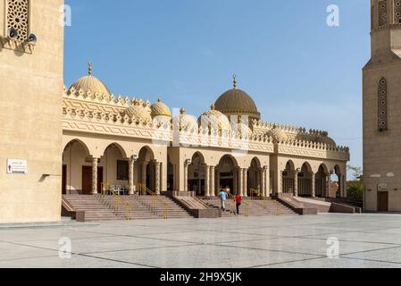 Hurghada, Egypt - May 31, 2021: Mosque El Mina Masjid in Hurghada city, Egypt. One of the most famous islamic building. Stock Photo
