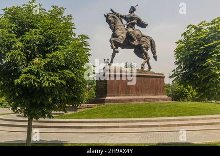 TASHKENT, UZBEKISTAN - MAY 3, 2018: Tamerlane Timur statue on the Skver Im. Amira Temura square in Tashkent, Uzbekistan Stock Photo