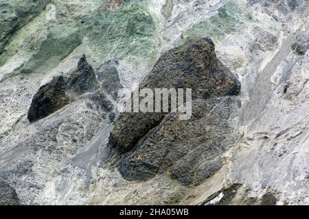 Pitchstone and copper exposed in the Graenagil canyon at Landmannalaugar in the Fjallabak Nature Reserve, Sudurland in the Highlands of Iceland Stock Photo