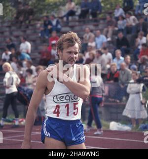 Grudzi¹dz 06.1986. W dniach 27-29 czerwca odbywa³y siê 62 Lekkoatletyczne Mistrzostwa Polski. Nz. sprinter Marian Woronin. msa  PAP/Leszek Fidusiewicz    Dok³adny dzieñ wydarzenia nieustalony.         Grudziadz, 29 June 1986. The 62nd Poland's Athletics Championship was held on June 27 to 29. Pictured: sprinter Marian Woronin.  msa  PAP/Leszek Fidusiewicz