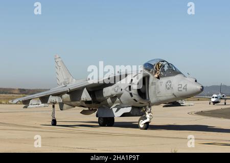 United States Marine Corps AV-8B Harrier II taxis at MCAS Miramar in San Diego, California Stock Photo