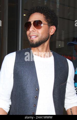 New York, NY, USA. 25th Sep, 2021. Jussie Smollett seen leaving SiriusXM Studios in New York City on September 25, 2017. Credit: Rw/Media Punch/Alamy Live News Stock Photo