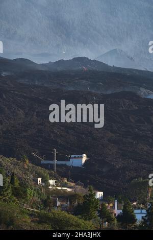 Cumbre Vieja volcano is one of the most active in the Canaries. The elongated volcano dates back to about 125,000 years ago and is oriented N-S. Stock Photo