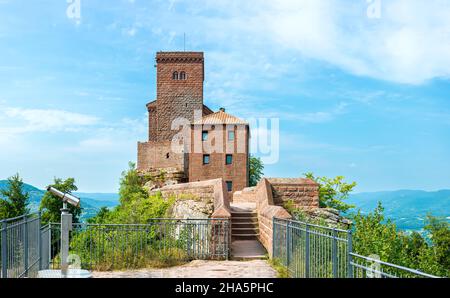 trifels castle near annweiler (palatinate),hilltop castle made of red sandstone from the high middle ages (staufer period),repository for the imperial insignia,prison of richard the lionheart Stock Photo