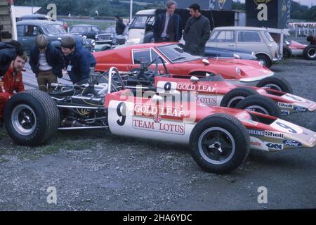 Mechanic working in the paddock on 1962 Ferrari GTO 3 litre V12 Stock ...