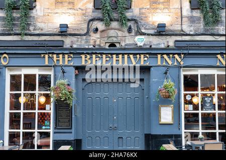 Edinburgh, Scotland- Nov 21, 2021:  The front of The Beehive Inn Pub in Edinburgh. Stock Photo