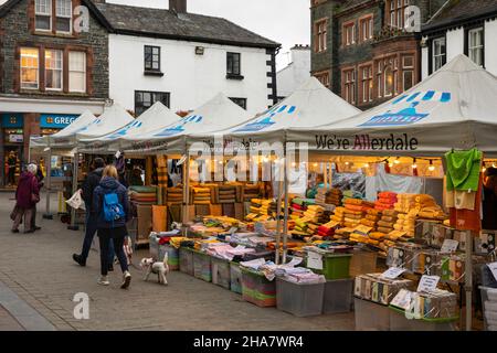 UK, Cumbria, Allerdale, Keswick, Main Street, Thursday market in early morning, textile stall Stock Photo