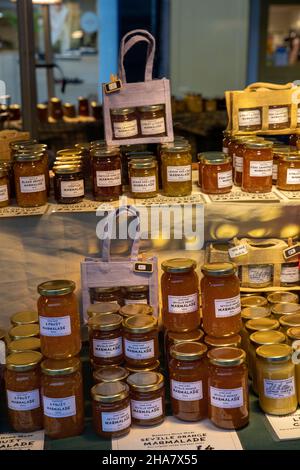 UK, Cumbria, Allerdale, Keswick, Main Street, Thursday market, Country Flavour of Kirkby Stephen local preserves stall Stock Photo