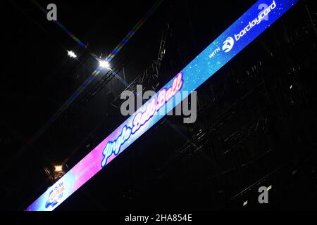 NO ARCHIVE NO SALES EDITORIAL USE ONLY A general view of branding ahead of day one of Capital's Jingle Bell Ball with Barclaycard at London's O2 Arena. Picture date: Saturday December 11, 2021. Stock Photo