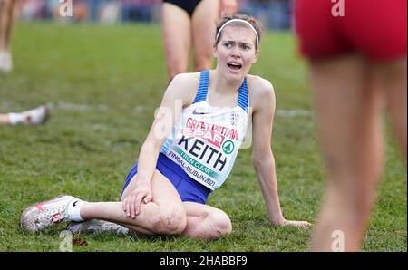 Great Britain's Megan Keith celebrates winning the Ladies Under 20 event during the SPAR European Cross Country Championships 2021 at Fingal-Dublin in Ireland. Picture date: Sunday December 12, 2021. Stock Photo