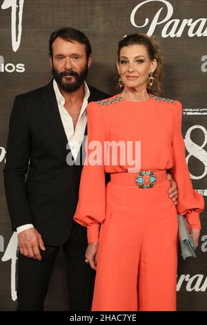 Las Vegas, United States. 12th Dec, 2021. Tim McGraw and Faith Hill attend the world premiere of '1883' at Encore Beach Club at Wynn Las Vegas on Saturday, December 11, 2021 in Las Vegas, Nevada. Photo by James Atoa/UPI Credit: UPI/Alamy Live News Stock Photo