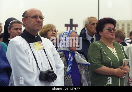 Warszawa 13.06.1999. VII pielgrzymka papie¿a Jana Paw³a II do Polski ...