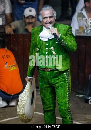 MEXICO CITY, MEXICO - MAY 16: Vicente Fernandez, singer of popular mariachi music, during his presentation in the arena of the palenque of the Sonora cattle expo on May 16, 2009 in Hermosillo, Mexico (Photo by Luis Gutierrez / Norte Photo ) Stock Photo