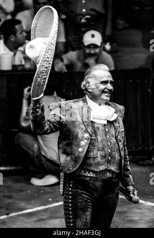 MEXICO CITY, MEXICO - MAY 16: Vicente Fernandez, singer of popular mariachi music, during his presentation in the arena of the palenque of the Sonora cattle expo on May 16, 2009 in Hermosillo, Mexico (Photo by Luis Gutierrez / Norte Photo ) Stock Photo