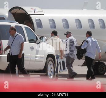 MEXICO CITY, MEXICO - MAY 27: Vicente Fernandez, singer of popular mariachi music, leaving in his private plane at the airport on May 27, 2012 in Hermosillo, Mexico (Photo by Luis Gutierrez / Norte Photo ) Stock Photo