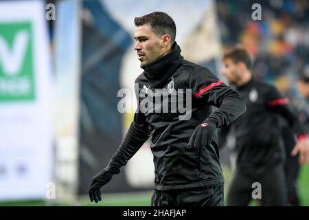 Udine, Italy. 11th Dec, 2021. Milan's Alessio Romagnoli portrait during Udinese Calcio vs AC Milan, italian soccer Serie A match in Udine, Italy, December 11 2021 Credit: Independent Photo Agency/Alamy Live News Stock Photo