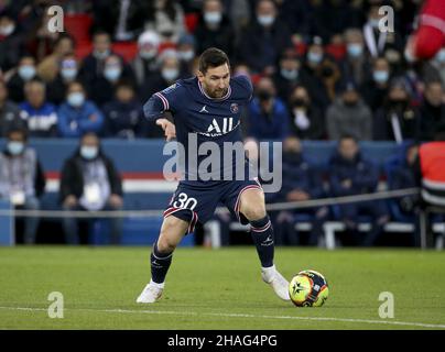 Lionel Messi of PSG during the French championship Ligue 1 football match between Paris Saint-Germain (PSG) and AS Monaco (ASM) on December 12, 2021 at Parc des Princes stadium in Paris, France - Photo: Jean Catuffe/DPPI/LiveMedia Stock Photo