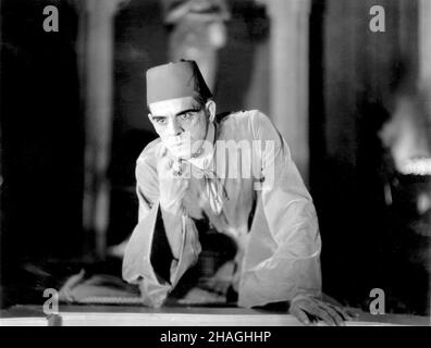 BORIS KARLOFF in THE MUMMY (1932), directed by KARL FREUND. Credit ...