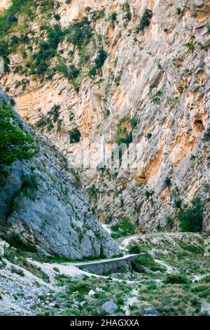 Majella National Park, Valley of the Holy Spirit, Fara San Martino, Chieti, Abruzzo, Italy, Europe Stock Photo