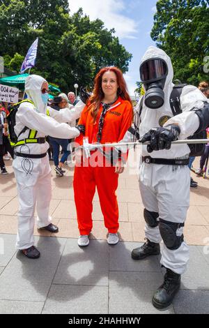 Sydney, Australia. 12 Dec 2021. The 'Reclaim the Line' anti coronavirus lockdown protest, which occurred between Hyde Park and Prince Alfred Park in the Sydney city centre. Pictured: protesters at Hyde Park. Stock Photo