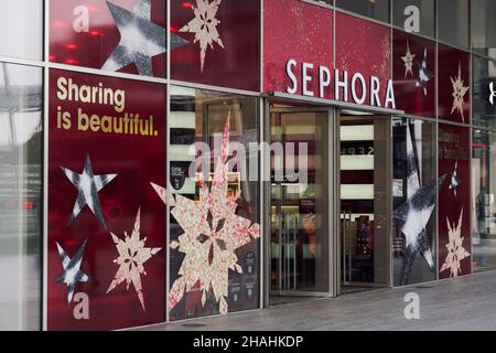 VERONA, ITALY - CIRCA MAY, 2019: Interior Shot Of Sephora Store In Verona.  Sephora Is Multinational Chain Of Personal Care And Beauty Stores. Stock  Photo, Picture and Royalty Free Image. Image 135604060.