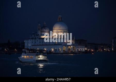 Night view of Giudecca Canal, Punta della Dogana and the Chiesa della Salute church, Venice, Veneto, Italy, Europe Stock Photo