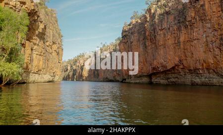 downstream view of the second gorge cliffs at katherine gorge Stock Photo