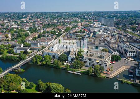 Muelheim an der Ruhr, North Rhine-Westphalia, Germany - City overview Muelheim an der Ruhr, in front the MueGa park, in the back the city with residen Stock Photo