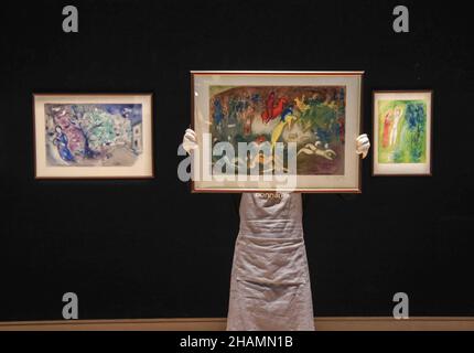 London UK 14 December 2021 An outstanding collection of Chagall prints leads Bonhams New Bond Street Prints and Multiples sale on the 16 December. The selection of 26 lithographic works by Chagall comes from a single private collection curated over the past two decades, and spans Chagall’s print-making career from the 1950s-80s, including his collaborations with master-printmaker Charles Sorlier and Mourlot Studios. This includes Printemps au Pré, published by Tériade Editeur, Paris in 1961, which has an estimate of £20,000-30,000. Paul Quezada-Neiman/Ģ����ý Live News Stock Photo
