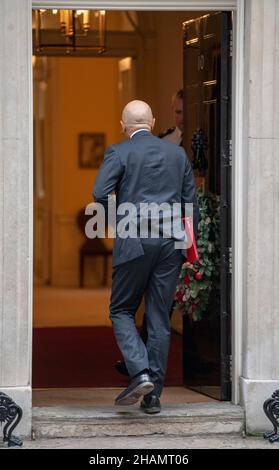 Downing Street, London, UK. 14 December 2021. Some Ministers attend the final Cabinet Meeting of 2021, rumoured to be mainly a zoom meeting, as No 10 partying in 2020 lockdown and Covid Omicron variant spread dominate the news. Sajid Javid MP, Secretary of State for Health and Social Care in Downing Street for the weekly cabinet meeting. Credit: Malcolm Park/Alamy Live News. Stock Photo