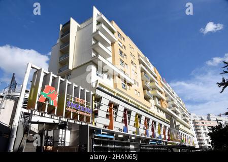 Issy-les-Moulineaux (Paris area): shopping center “Issy 3 Moulins” Stock Photo