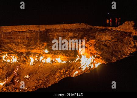 Darvaza Derweze gas crater Door to Hell or Gates of Hell in Turkmenistan Stock Photo
