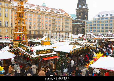 Striezel Christmas Market, Dresden, Saxony, Germany Stock Photo