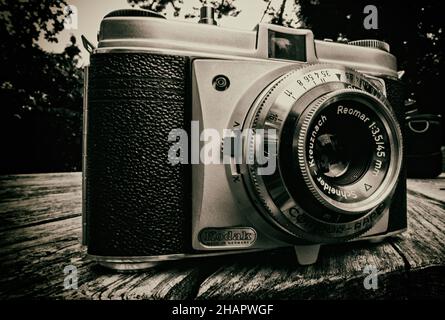 STUTTGART, GERMANY - Sep 14, 2019: STUTTGART,GERMANY - SEPTEMBER 11,2019:Weilimdorf This is an old Schneider-Kreuznach Reomar lense from 1960.The came Stock Photo