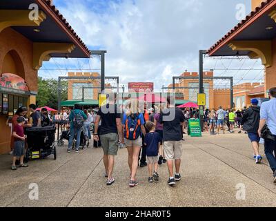 Tampa, FL USA - November 11, 2021:  The lines of people at the entrance to Busch Gardens in Tampa, Florida. Stock Photo