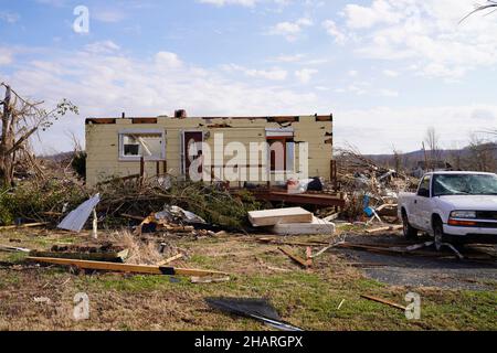 Dawson Springs, United States of America. 14 December, 2021. Debris of destroyed homes in the aftermath of devastating tornadoes that swept across four states destroying structures and killing dozens December 14, 2021 in Dawson Springs, Kentucky. Credit: Dominick Del Vecchio/FEMA/Alamy Live News Stock Photo