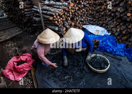 Coal furnace workers prepare to deliver goods to the market Stock Photo