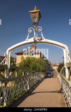 UK, England, Lincolnshire Stamford, George footbridge over River Welland Stock Photo