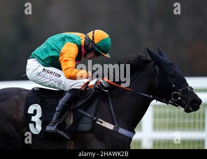 Lorcan Murtagh riding Doukarov on their way to winning the Rachael Blackmore For World Sport Star Conditional Jockeys' Handicap Chase at Newbury racecourse. Picture date: Wednesday December 15, 2021. Stock Photo