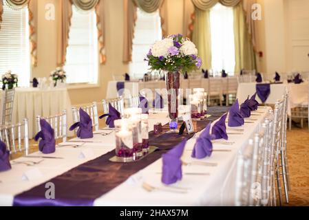 Purple theme wedding ceremony table setting Stock Photo