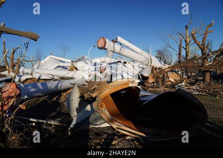 Mayfield, KY, USA. 13th Dec, 2021. Debris from homes destroyed in the aftermath of devastating tornadoes that swept across four states destroying buildings and killing dozens December 13, 2021 in Mayfield, Kentucky. (Credit Image: © Alexis Hall/FEMA via ZUMA Press Wire) Stock Photo
