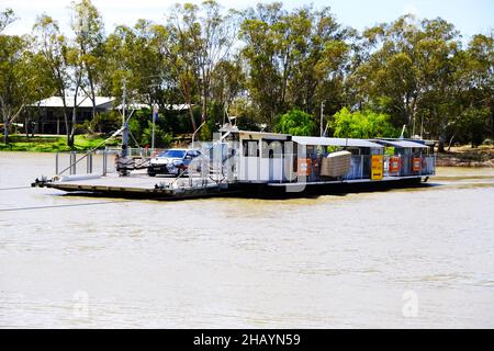 The ferry at Morgan on the River Murray in South Australia Stock Photo