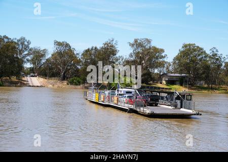 The ferry at Morgan on the River Murray in South Australia Stock Photo