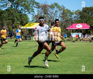 Islander Rugby Running Muscular rugby player in running stance Stock Photo - Alamy
