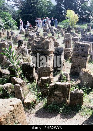 Swan Hellenic tour group visiting Roman gravestones at Carthage, Tunis, Tunisia in 1998 Stock Photo